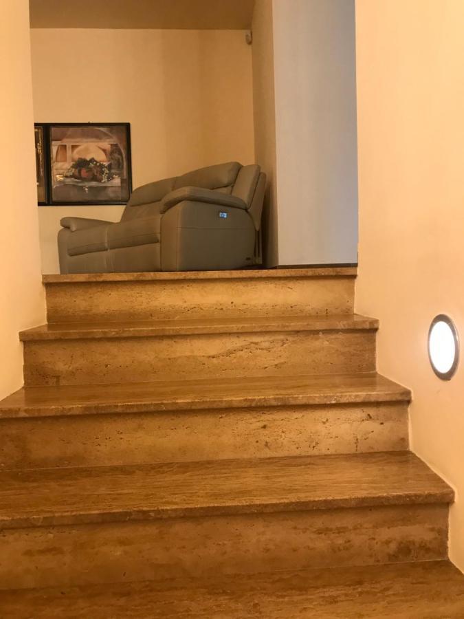 L'Alloggio Del Capitano Viareggio Luaran gambar